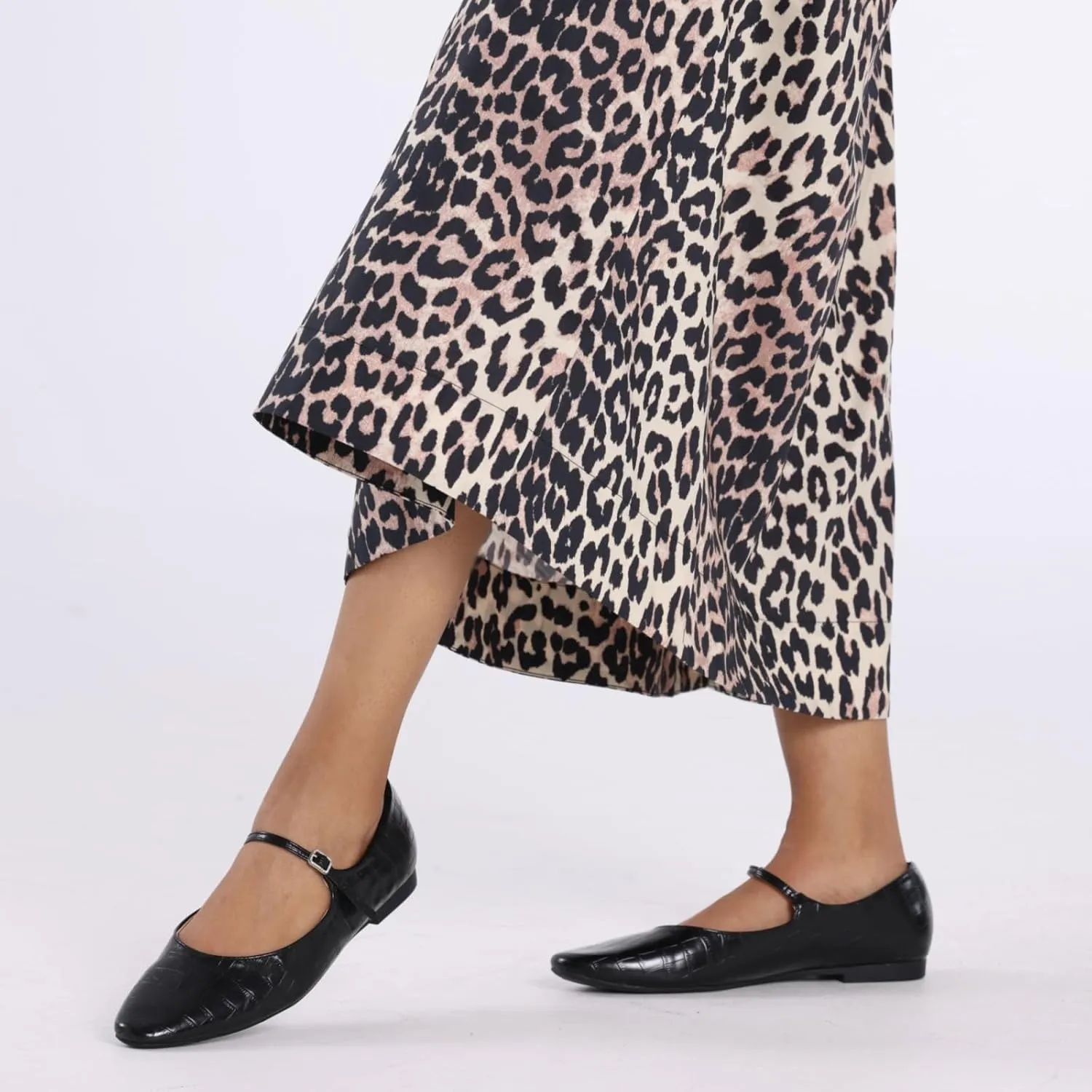 C.Paravano Women's Mary Jane Ballet Flats | Round Toe Leather Flats with Strap | Comfortable Work & Casual Shoes for Daily Wear