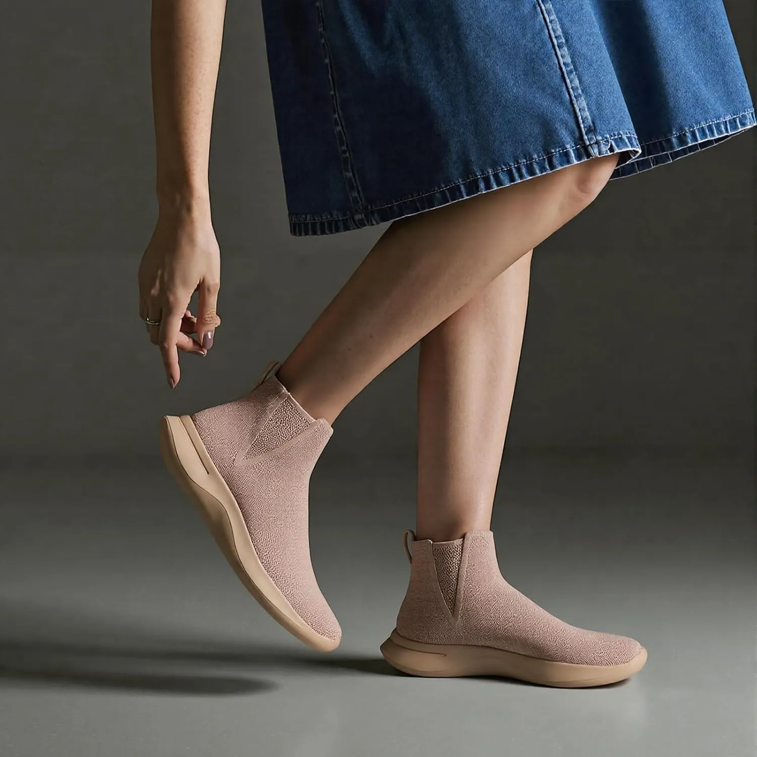 LinnOaks Walking Boots for Women Sock High Top Sneaker Boots Booties Wide Comfortable Stretchy Slip On Lightweight Sneakers Tennis Running Shoes Black