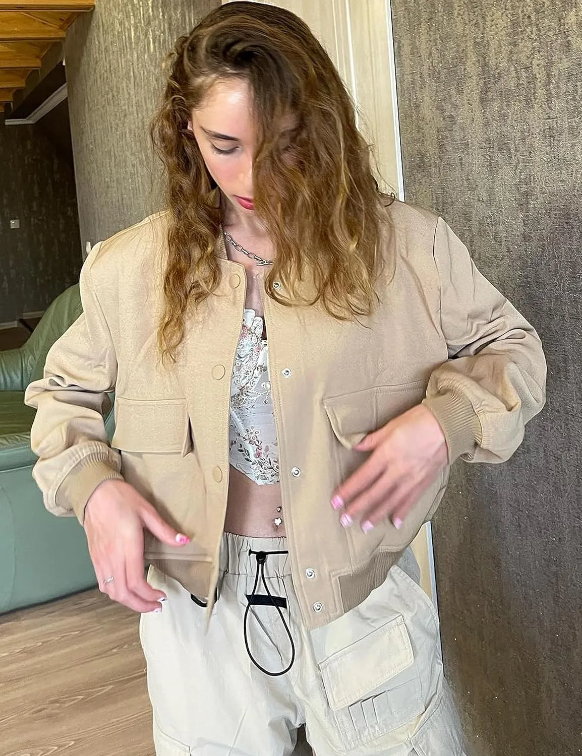 SCUSTY Women's Button Down Bomber Jacket Drop Shoulder Short Cropped Coat Outwear