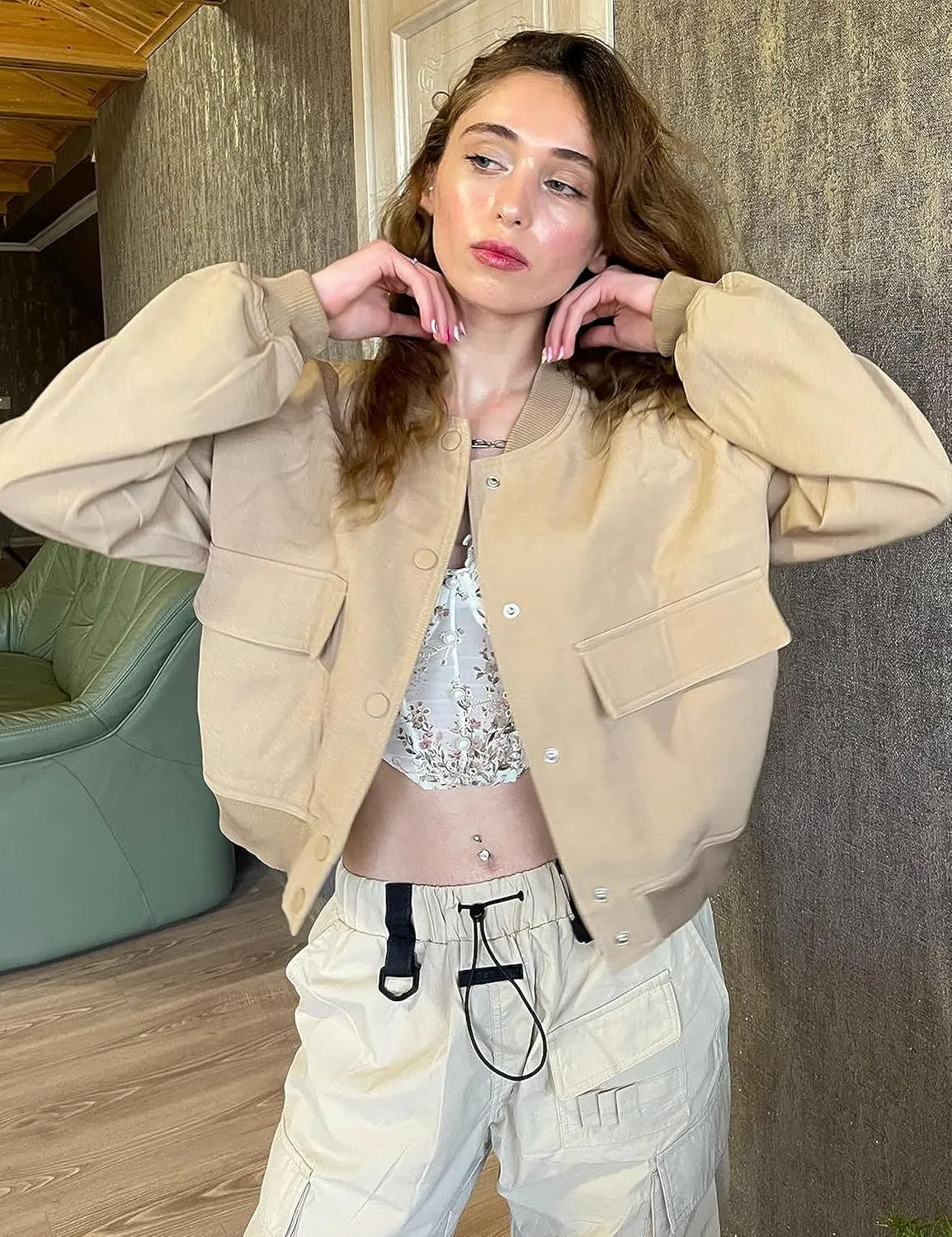 SCUSTY Women's Button Down Bomber Jacket Drop Shoulder Short Cropped Coat Outwear